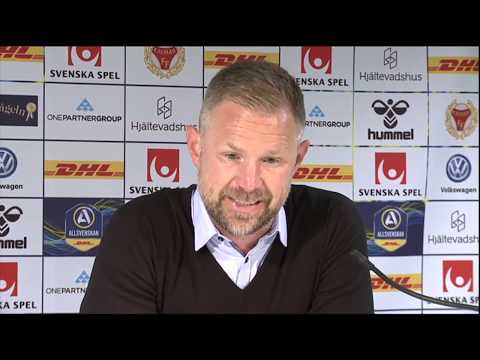 Presskonferensen efter KFF-AFC