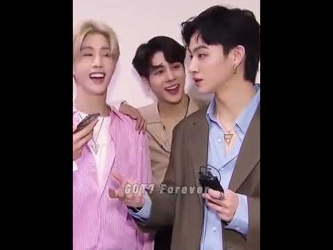 Only Jinyoung can do this to JAY B 😂 #JAYB #ParkJinyoung #GOT7 #JJP #shorts #fyp