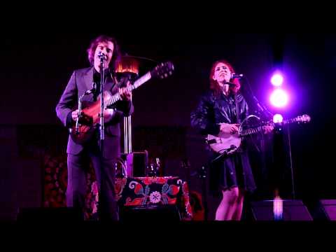 Gillian Welch and David Rawlings "No One Knows My Name" Big Sur 5-30-11