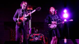 Gillian Welch and David Rawlings "No One Knows My Name" Big Sur 5-30-11