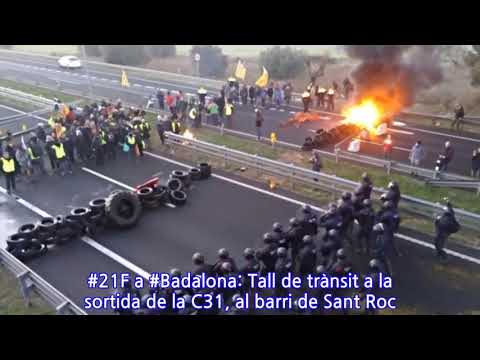 IN PICS: Separatist activists block roads in Catalonia strike