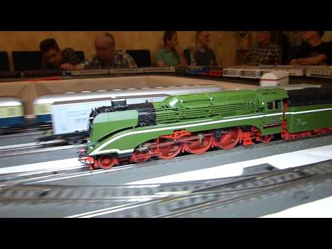 79. Stummi-Treff WN, 04 - Dampflokomotive 02 0201-0 der DR  (Roco 36029)