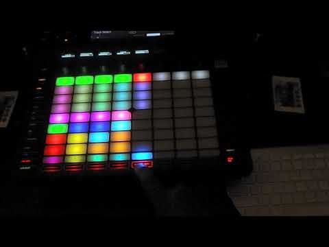 Akai Force 3.0.5 arranger & Mpc Live .Working with Logic Pro X 10.5.1 together.