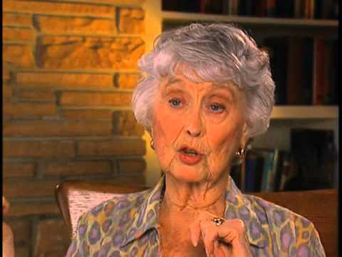 Betty Garrett discusses leaving "Laverne & Shirley" - EMMYTVLEGENDS.ORG