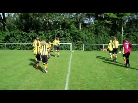 Wilhelmus C3 tegen Zoetermeer  warmlopen