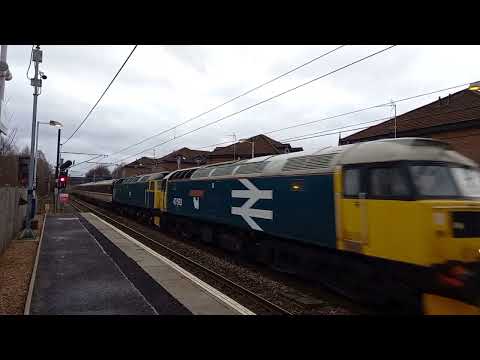 47593+614 passing Whifflet.