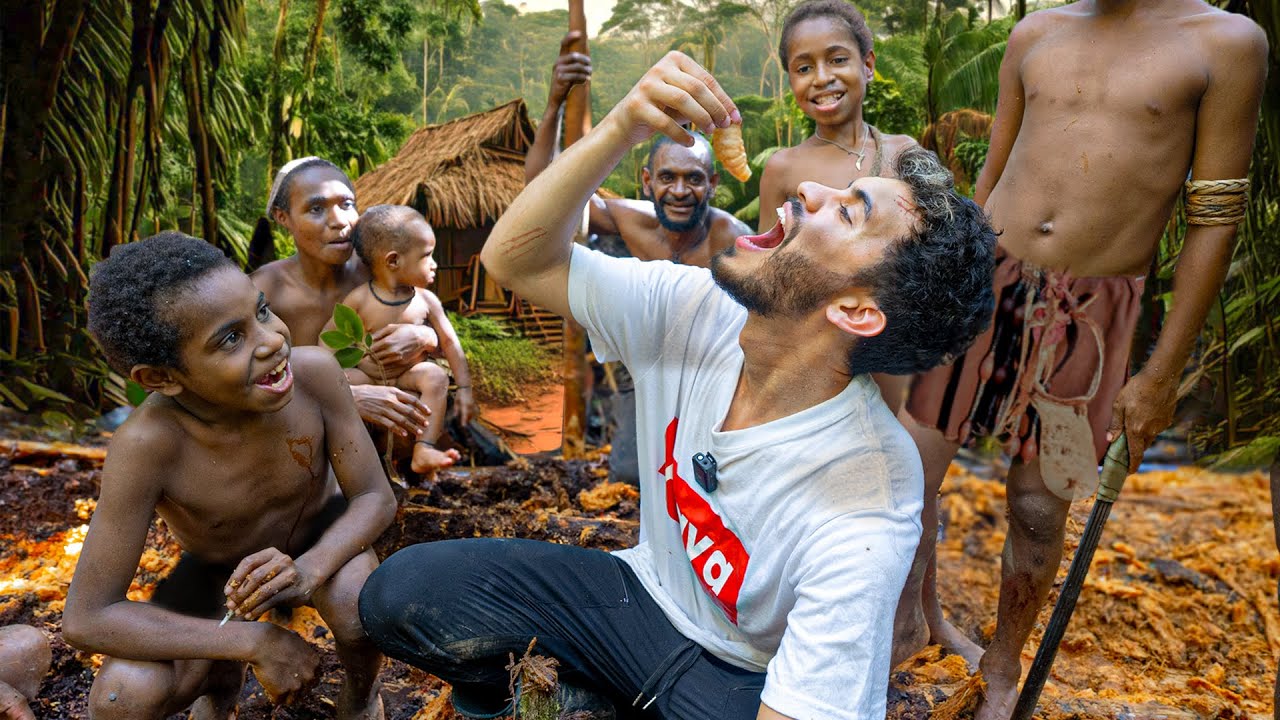 TRYING THE FOOD of CANNIBALS in PAPUA | The Korowai (5/6)