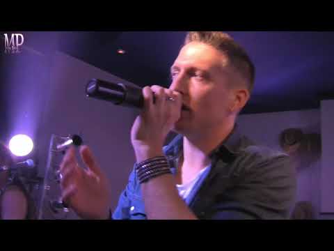 Phil Grandini - Finte Verità (Live)