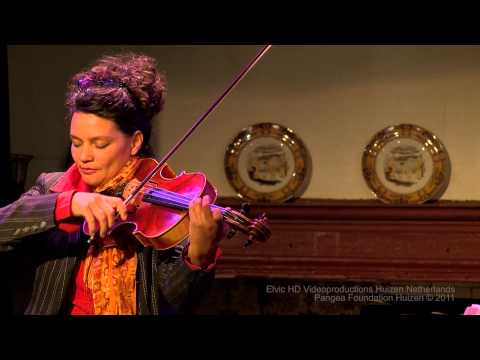 Telemann G.P. - Fantasie nr.1 adagio solo - Viola: Esther Apituley