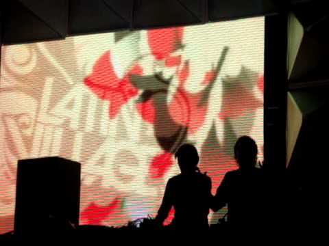 Praia del Sol & Veron and MC Awi live at Latin Village 2009