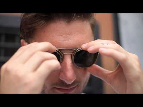 download lagu mp3 mp4 Raen Squire Brindle Tortoise, download lagu Raen Squire Brindle Tortoise gratis, unduh video klip Raen Squire Brindle Tortoise