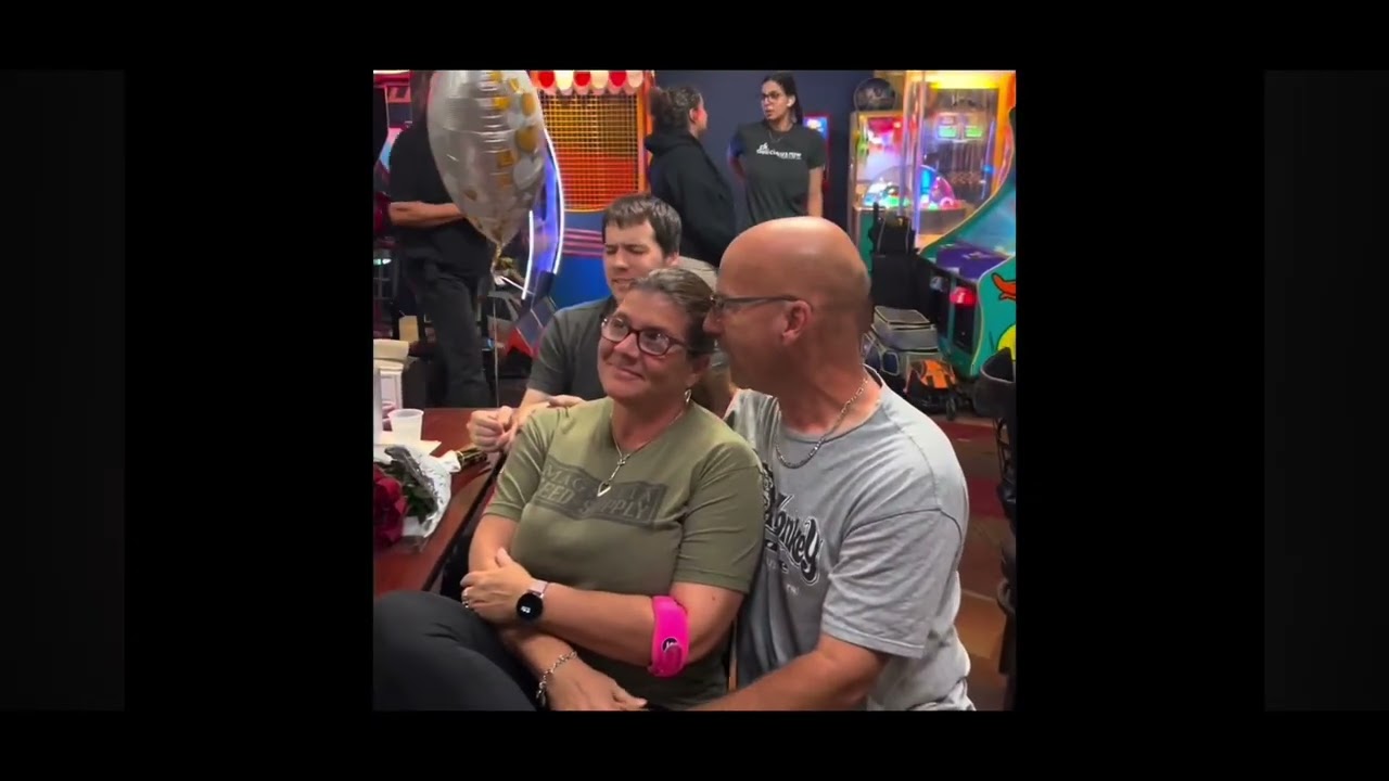 Promotional video thumbnail 6 for Michael Eric Fayer Personalized surprise performances and live music