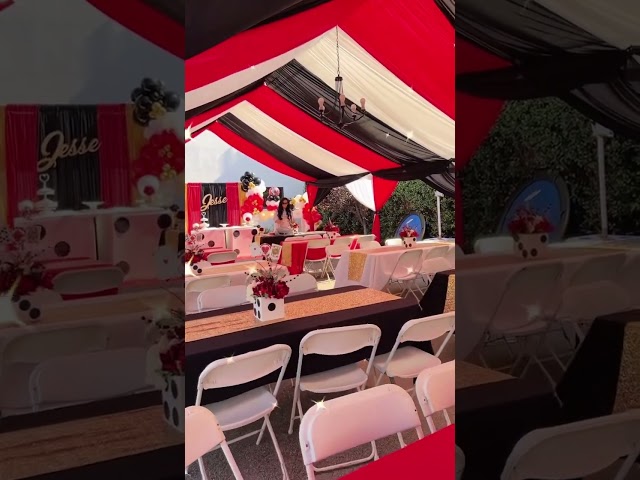 Vídeo relacionado con Juego de 173 decoraciones de cumpleaños de casino - Platos de póquer, servilletas, tazas, globos, banner de cumpleaños, decoración de tartas y mantel para suministros de fiesta temática