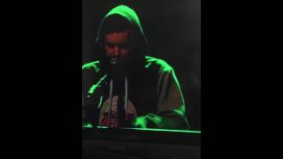 Alex Williamson  -  Singing drug dealer