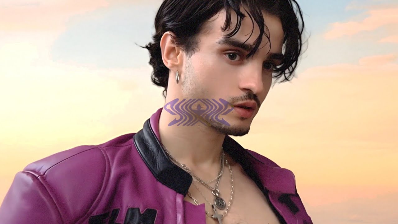 Feel It Naked (Official Lyric Video)