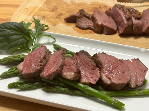 MAGRET DE CANARD AU MIEL ET VINAIGRE BALSAMIQUE, CUISSON SOUS VIDE / DUCK BREAST WITH HONEY ANDBALS