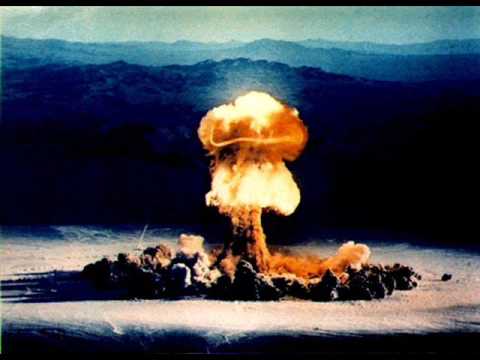 Beat Pharmacy - Nuclear Race (Appleblim And Komonazmuk dub)