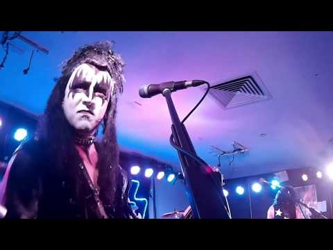 KISS THISS - Calling Dr Love live at Burvale 29-3-19