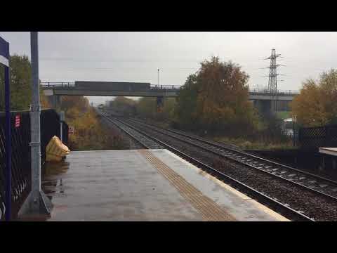 Europhoenix 37611 and BR Green 37057 (D6757) tnt  test train at the Metrocentre 20/11/17