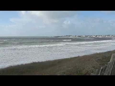 LENDEMAIN DE TEMPETE SUR LARVOR (29) 28 octobre 2013