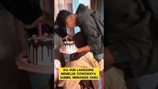 Download lagu momen romantis ketika pacar tiba-tiba kasih surprise ulang tahun ‼️‼️ #surprise #ulangtahun #pacar mp3