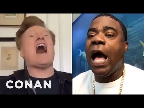 トレイシー・モーガン＆コナンが「Tomorrow」のデュエットを披露 - CONAN on TBS (Tracy Morgan & Conan Perform A Duet Of "Tomorrow" - CONAN on TBS)