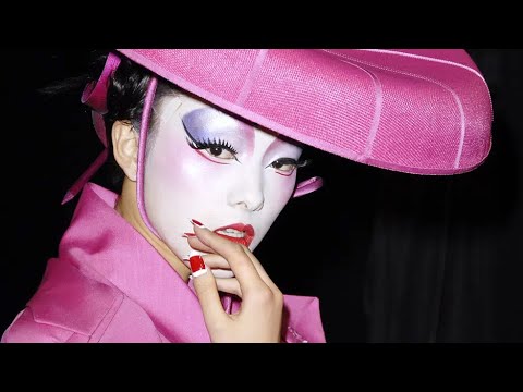 Christian Dior Haute Couture Spring Summer 2007 Fashion Show