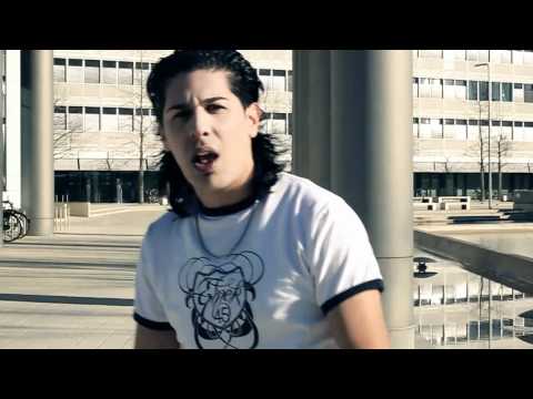 Emek 45 - Ich bereue nichts _ HD VIDEOCLIP(720p_H.264-AAC).mp4