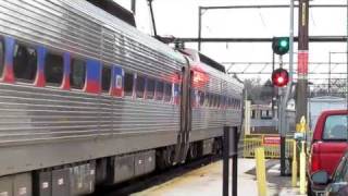 preview picture of video 'SEPTA Silverliner IVs #341 and #296 Departing Glenside Northbound'