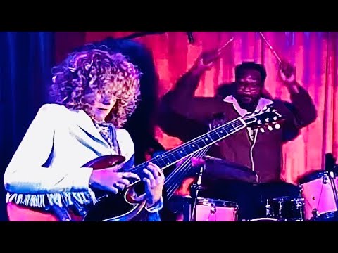 16 y/o Grace Bowers Slays Scuttle Buttin' (Stevie Ray Vaughan) LIVE in Nashville