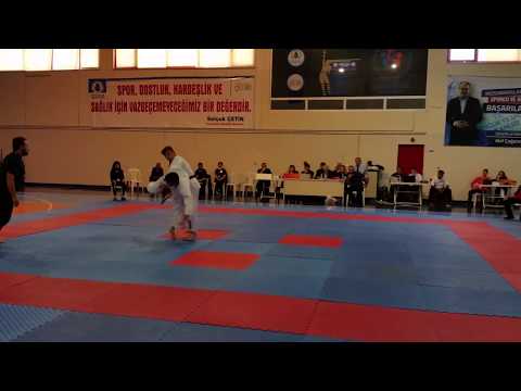 #Kick #fight #kyokushin #karate #uramawashi Tekme - Kıck 2xUra Mawashi in Championship