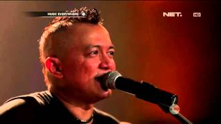 The Fly Feat. Ipang Lazuardi - Roll With It (OASIS Cover)