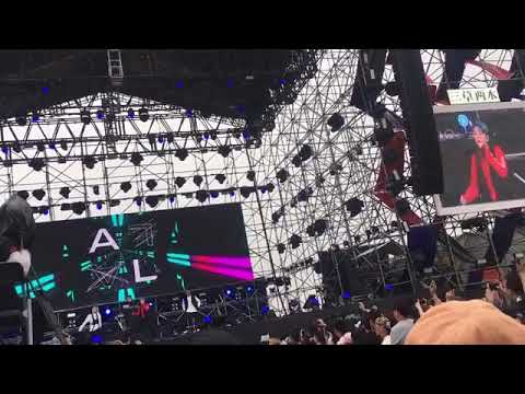 191005 Amber Need to feel needed - Simple Life Concert