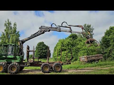 John Deere 810 D, форвардеры