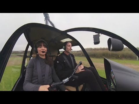 Helikopter-Training bei der ADAC-Luftrettung: "Galileo"- Reporterin Claire Oelkers hebt ab!