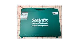 Opening and setting up the Scharffix leather paring device