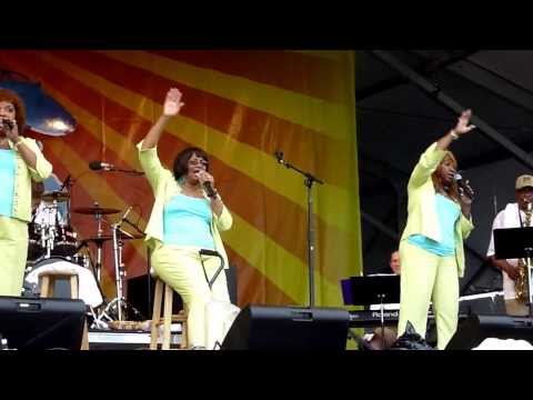 The Dixie Cups - Going To The Chapel - Live At 2010 New Orleans Jazzfest