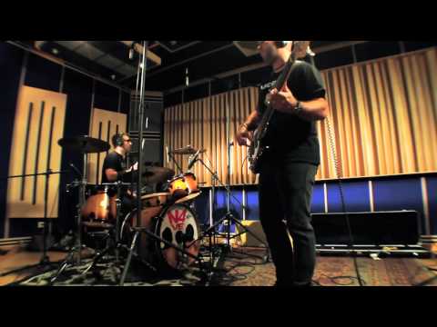 Eufonia E16: Nave Vol. 1 - "Poco a Poco"