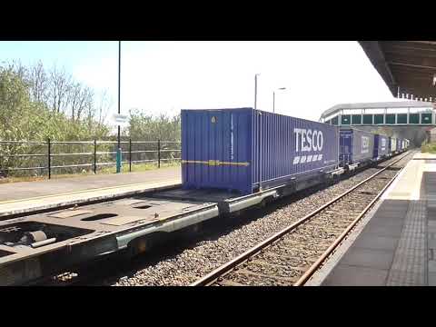 DB Cargo UK Class 66 no: 66108 @ Chepstow {4V44} 06/04/2020.