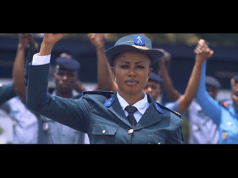 MIRA BRAKADAY - MONO ( CLIP OFFICIEL)