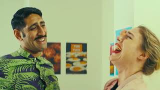 nerdeoTV - Interview with Elena Saurel, actress and standup comedian video