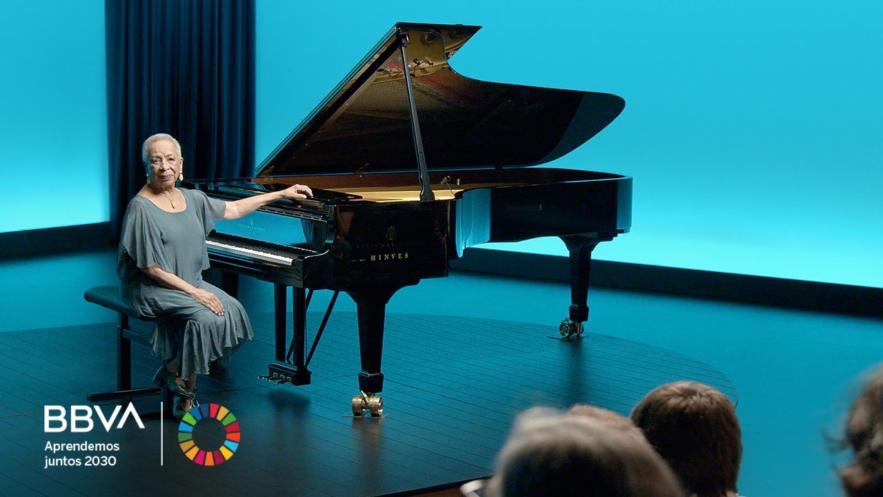 V. Completa. La pianista que venció al racismo. Teresa Gómez, pianista y maestra