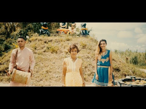 Kénaelle - Mamie || OFFICIAL MUSIC VIDEO