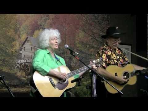 Blue Kentucky Girl - Pat Ahrens and Steve Bland