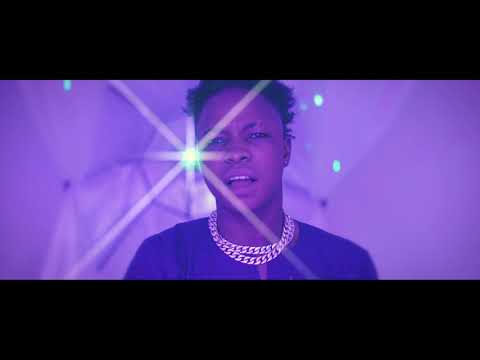 Isskan Yaro Ft Wiz Child   Dagban Bila Official Video