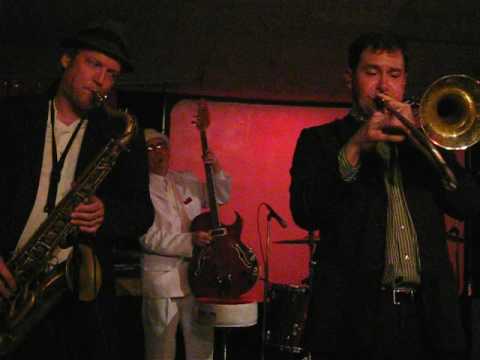 Skadventures of SkaJenny: Slackers  @ Asbury Lanes 'o9 - Slackers 8 - Wasted Days//Propaganda