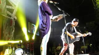 Sugarland - &quot;Fly Away&quot; &amp; &quot;Operation Working Vacation&quot; - Youngstown, OH 4/6/12