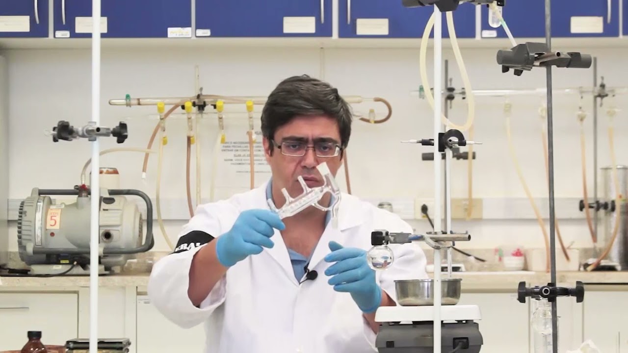 Práticas de Química Orgânica - Destilação Simples, Fracionada e à Pressão Reduzida