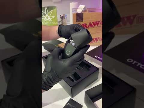 Testing Banana bros Otto