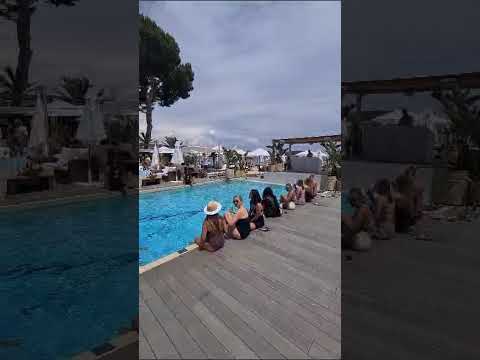 Larrick Ebanks Live at Niki Beach - Ride Like The Wind